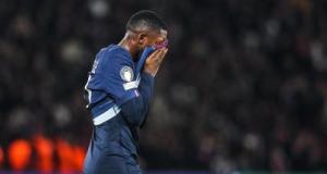 "Il flottait sur le terrain" ... Un ancien entraîneur du Barça encense Dembélé