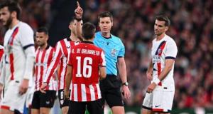 Bilbao - PSG : les deux erreurs d'arbitrage rageantes qui auraient tout changé