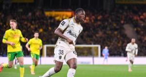 Lens : Rayan Fofana prolonge, Hamzat Ojediran poussé vers la sortie