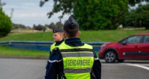 En état d'ivresse, il refuse de s’arrêter, fonce sur les gendarmes et provoque un chaos nocturne : prison ferme à la clé