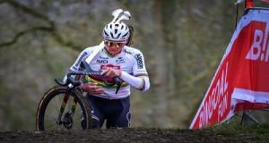 Cyclocross : à Namur, Mathieu van der Poel frappe fort dès son retour