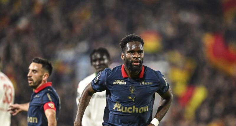  - Ligue 1 (J16) : Lens et Lille devant, Strasbourg accroché par Lorient à la pause