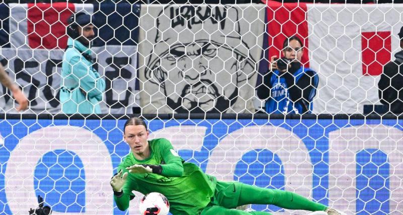  - PSG - Flamengo : la toile s'enflamme pour Safonov malgré une polémique durant la séance de penaltys, Chevalier en grand danger