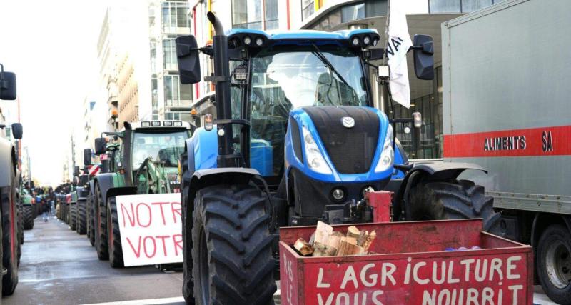  - Le direct vire à l’incident grave : des journalistes poursuivies par un tracteur des manifestants agricoles