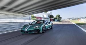 "Une Ferrari n'est pas une voiture de fonction", Cécile Duflot en croisade contre les voitures de luxe