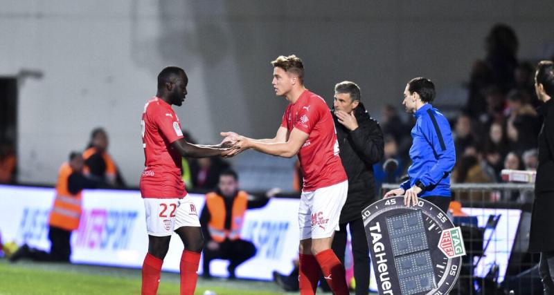  - National 2 : un ex-de Ligue 1 présent dès la reprise à Nîmes ?