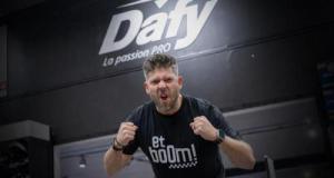 En retard dans vos cadeaux ? Voici l'idée parfaite pour régaler un fan de MotoGP à Noël