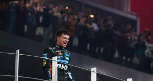 McLaren : la folle vidéo de Lando Norris au volant d'un kart propulsé par des tronçonneuses !