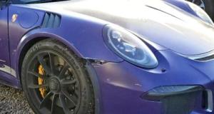 Une Porsche 911 GT3 RS accidentée pourrait être le cadeau de Noël idéal à « bas prix » grâce à cette enchère