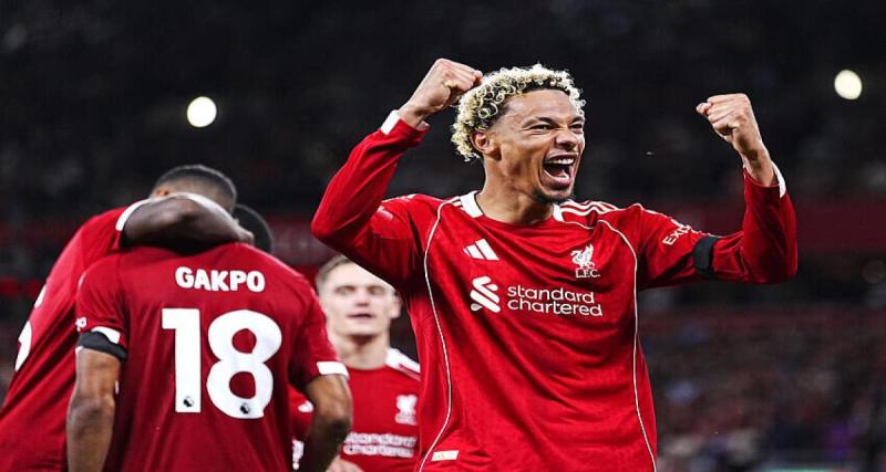  - Étranger : Hugo Ekitiké encensé par son entraîneur à Liverpool