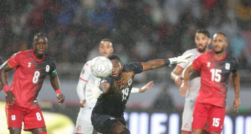  - CAN 2025 : le rouge lunaire de Jamal Salim lors d'Ouganda - Nigeria