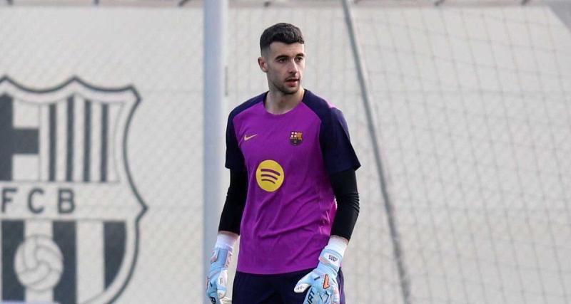  - Barça : rat, billets, banderoles... L'accueil terrible de l'Espanyol pour le « traitre » Joan Garcia