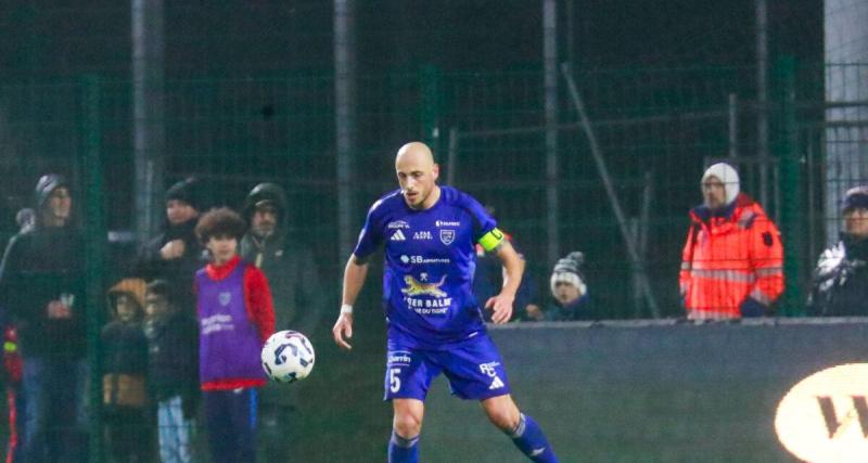  - Villefranche-Beaujolais : au FCVB, Clément Couturier pas prolongé l’été dernier puisqu’international