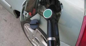 Prix des carburants, la hausse attendue en 2026 est bel et bien là