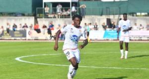 National : Versailles et le Paris 13 Atletico signent des défenseurs centraux