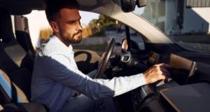 Changez d'ère automobile avec l'hybride qui s'adapte à votre routine !