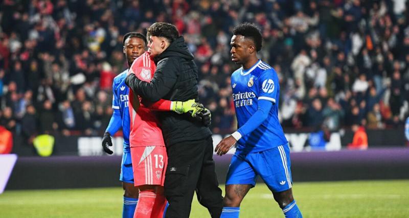  - Real Madrid : en plus des chants racistes, Vinicius victime d'un jet de banane hier soir à Albacete