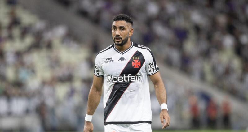  - « Torturée pendant 12 heures » : les confessions glaçantes de l'ex de Dimitri Payet