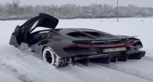 Le patron de Bugatti s’éclate dans la neige au volant de la nouvelle Tourbillon