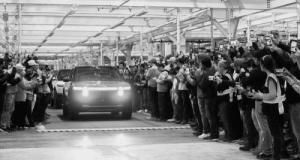 Rivian lance la production du R2, le rival du Model Y qui doit arriver en Europe en 2027
