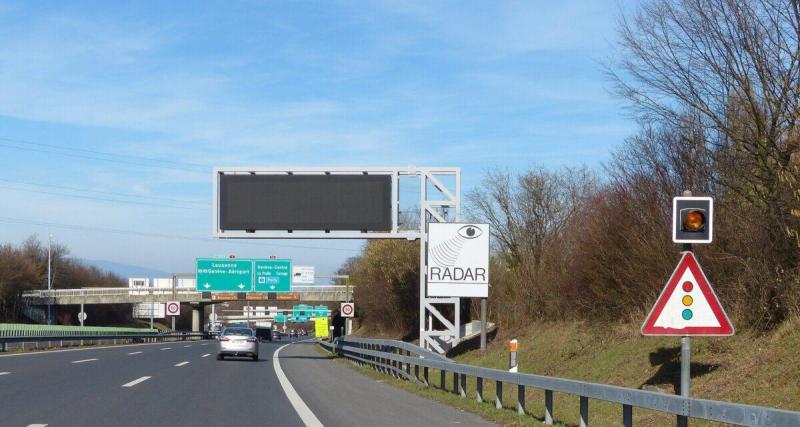  - Elle pensait rendre service en signalant un radar sur Facebook… la justice lui inflige 650 € d’amende