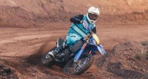 Sa moto volée, le rêve brisé de ce motard, à un mois de cette course légendaire