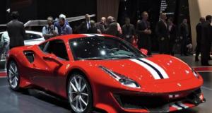 Ils volent une Ferrari à 400 000 € dans un garage : elle ne dure que quelques heures avant de finir détruite