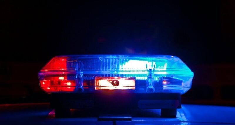 Sous alcool et sans permis, il provoque un accident et prend la fuite : une femme le reconnaît et le dénonce à la police