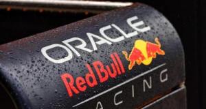 Red Bull : l'écurie dévoile sa RB22 pour ce premier jour des essais de Barcelone !