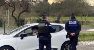 200 km/h, embardées et voiture de gendarmes percutée : deux refus d’obtempérer sous alcool