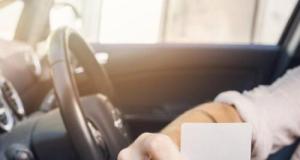 Il tente de berner la police avec un permis étranger : son stratagème tourne au fiasco grâce à une découverte inattendue