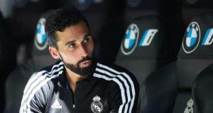 Real Madrid : un ancien du PSG en discussion pour remplacer Arbeloa !