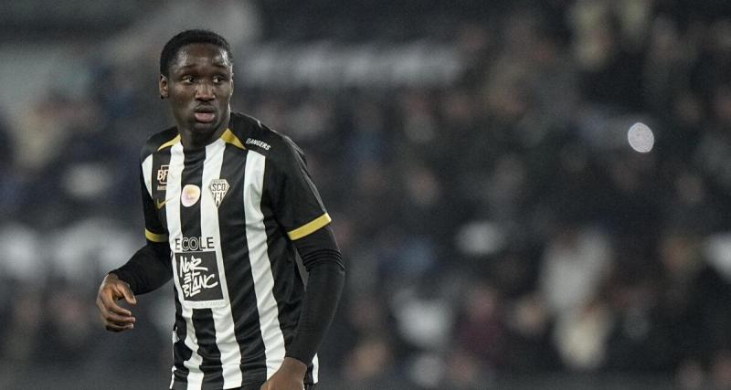  - Mercato Ligue 1 : un buteur de renom arrive au Paris FC, accord entre Angers et un club turc pour Sidiki Chérif