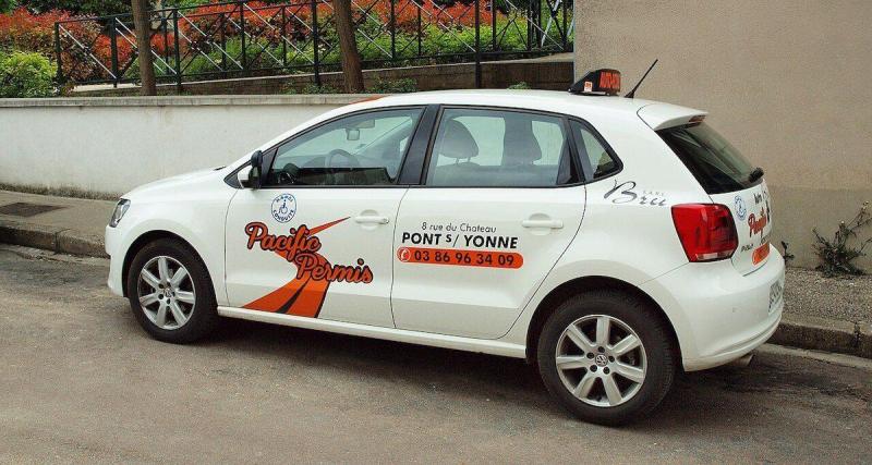 La ruée vers les auto-écoles, la fin du CPF pour le permis de conduire pousse les candidats à s'inscrire