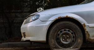 Seize voitures vandalisées dans cette commune : l’auteur reconnaît les faits, son profil interpelle