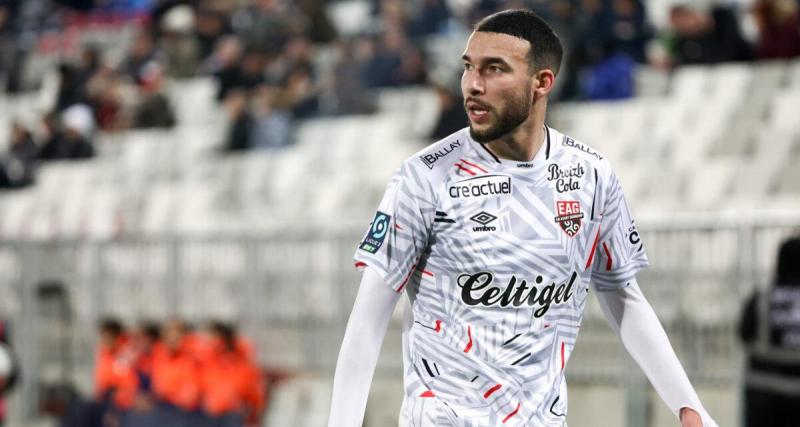  - Bastia : le Sporting annonce la signature de Mehdi Merghem mais attend la réception du Certificat International de Transfert (CIT)