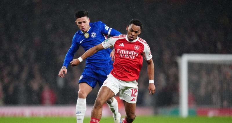 Arsenal bat encore Chelsea et file en finale de la League Cup