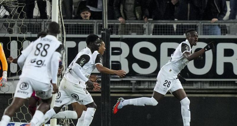  - Dans un premier acte animé, Amiens domine Clermont