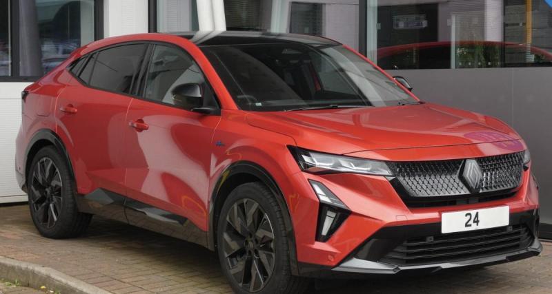 Sa voiture neuve s’embrase : 130 000 € de pertes et aucune réponse du constructeur