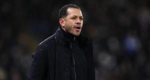 Rosenior stupéfait, un attaquant de Chelsea célèbre un but non validé