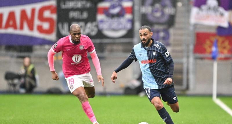  - Réduit à dix, Le Havre tient face à Toulouse à la pause