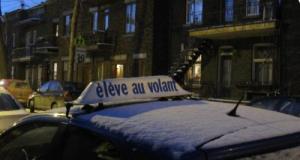 Professeur d’auto-école, il se fait contrôler par les gendarmes… Il n’était pas titulaire du permis de conduire