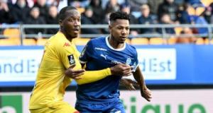 Ligue 2 : statu-quo en tête du classement, suspense total dans la course à la montée