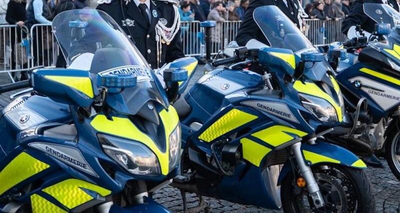 Sans permis et sous stupéfiant, il tente d’échapper aux forces de l’ordre et se cache sous une clôture après une folle fuite