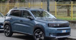 Très chanceux, un couple remporte deux voitures de suite à la loterie