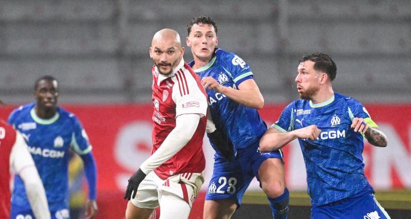  - OM : 1,5/20 pour Pavard à Brest, les supporters n'en peuvent plus