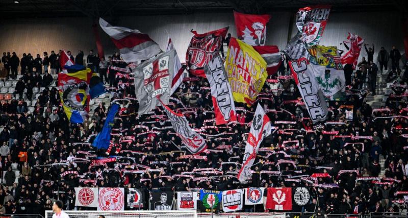  - Nancy-Grenoble interrompu : les fumigènes pilotés à distance par des ultras de l'ASNL, des affrontements avant le coup d'envoi