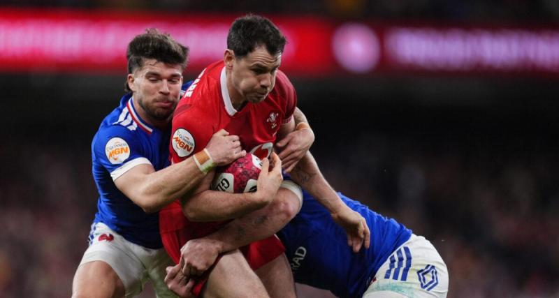  - XV de France : Fickou explique pourquoi le staff repositionne Jalibert en défense pour le protéger