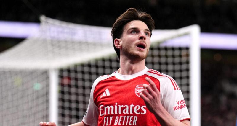  - L'image honteuse d'un supporter de Tottenham qui se moque de la femme de Declan Rice