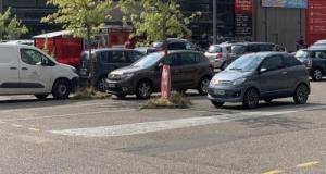 Elle fait ses courses… et reçoit une amende de stationnement 33 mois plus tard